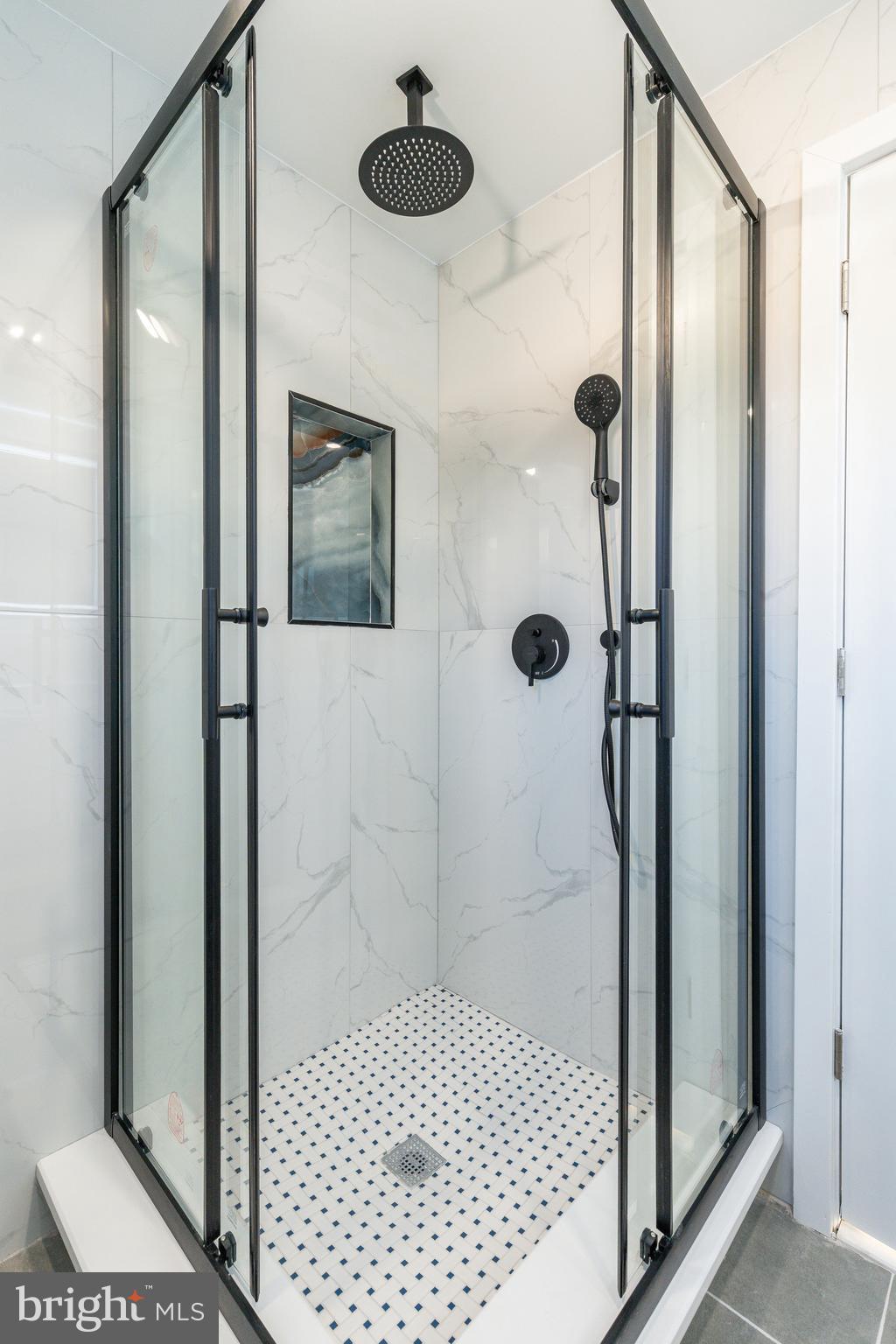 EAST PASSYUNK CROSSING - Residential