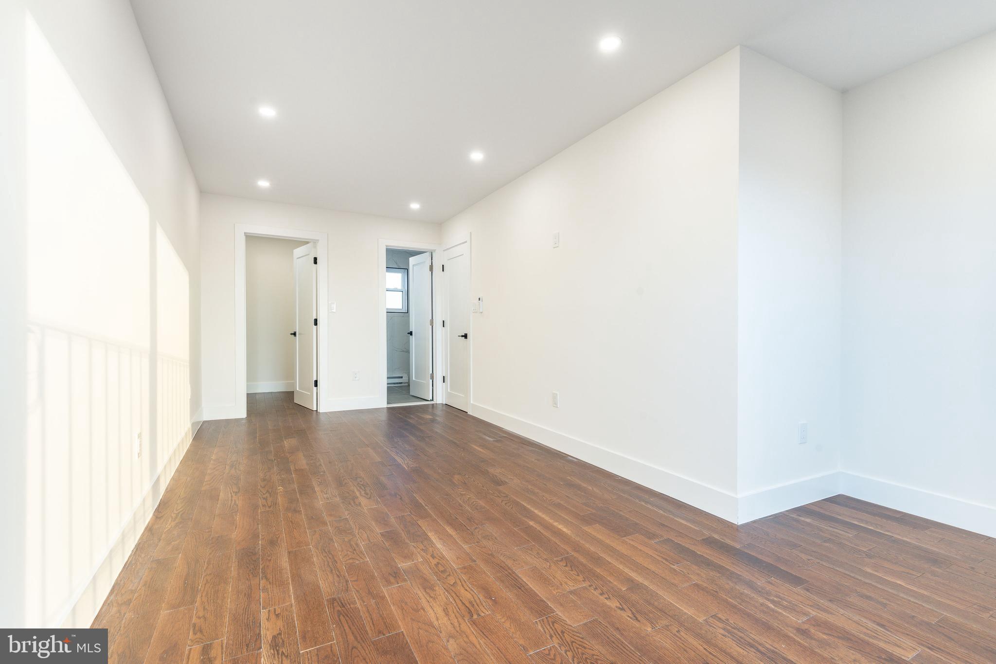 EAST PASSYUNK CROSSING - Residential