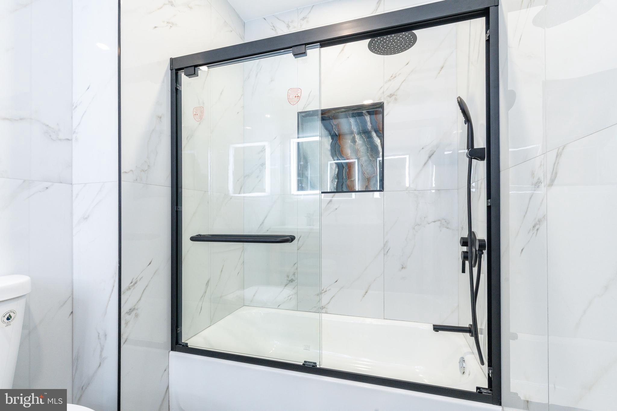 EAST PASSYUNK CROSSING - Residential