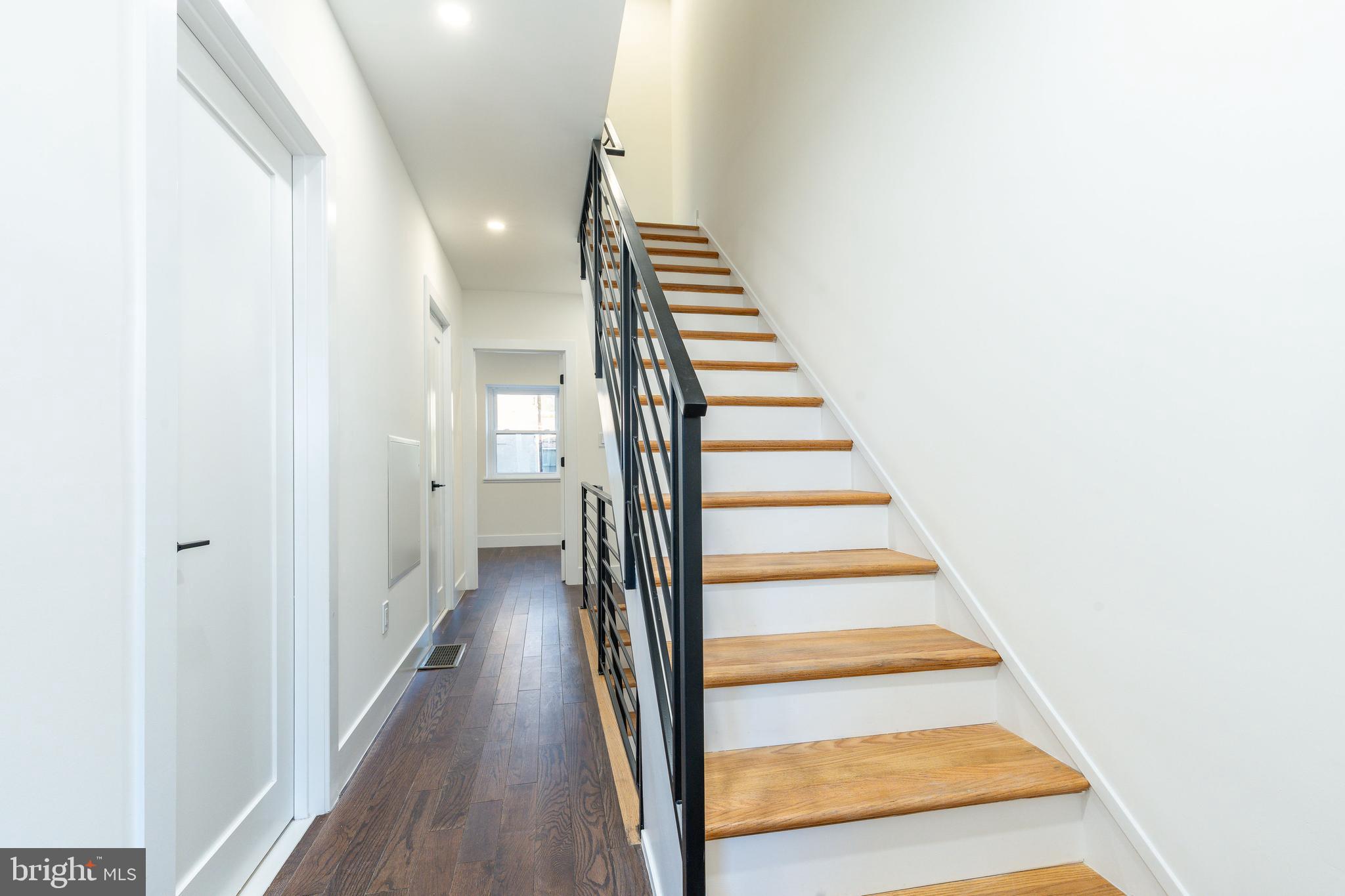 EAST PASSYUNK CROSSING - Residential