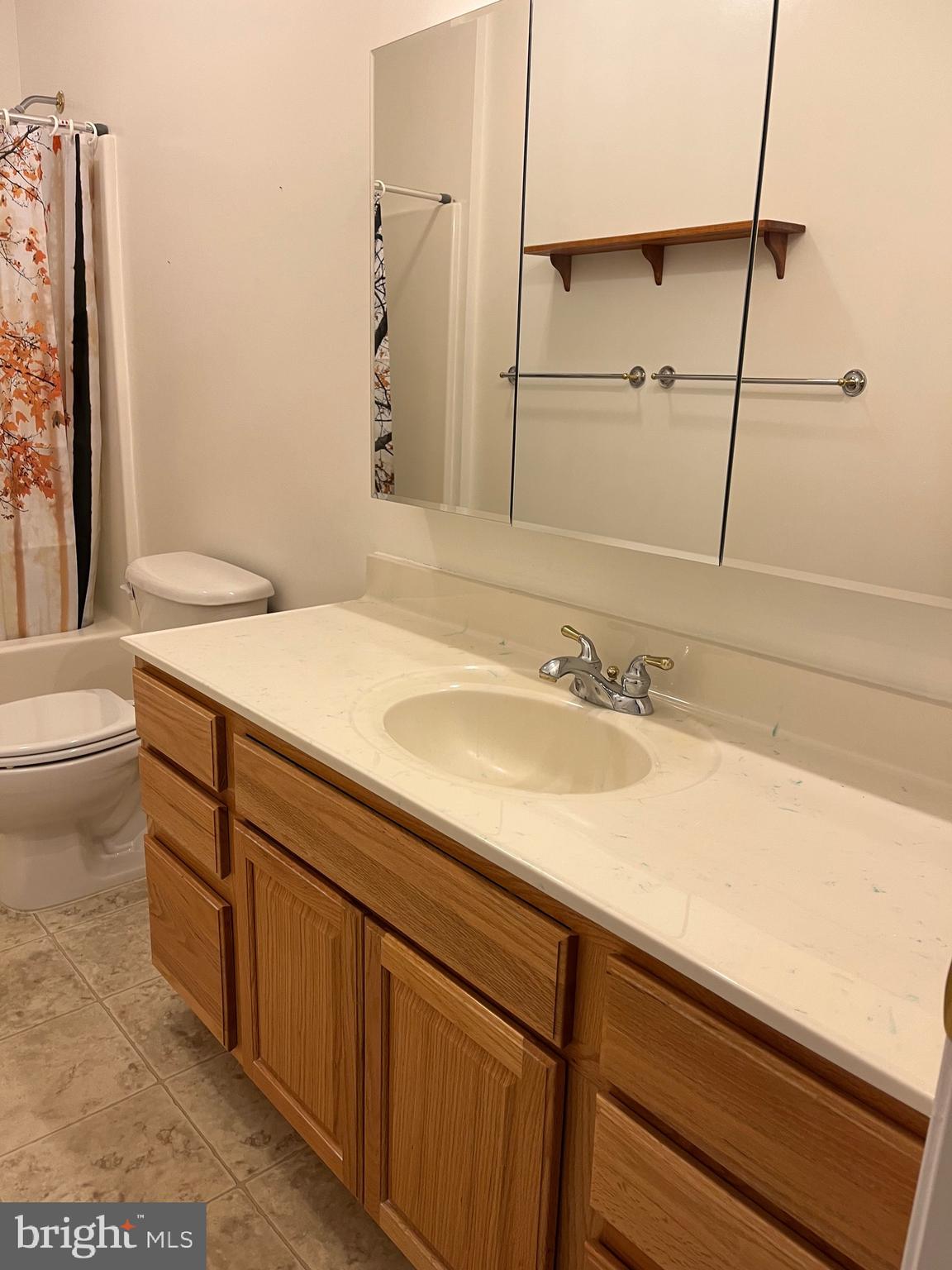 WASHINGTON SQUARE LA PLA - Residential