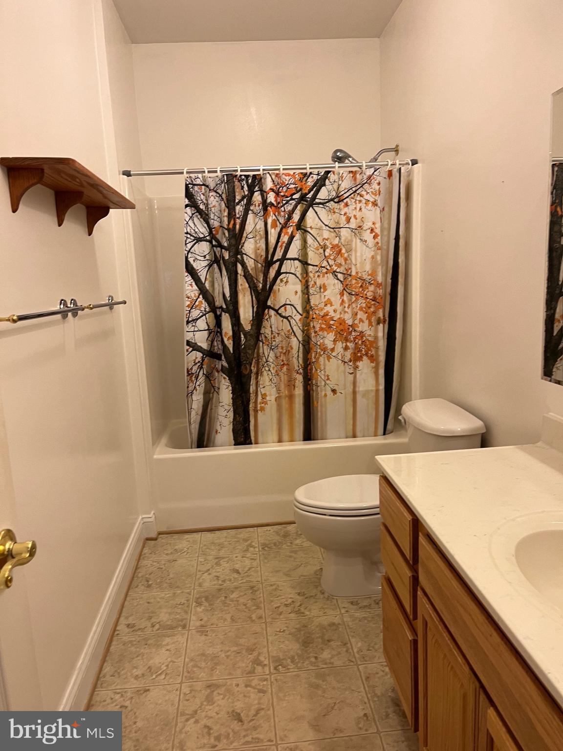 WASHINGTON SQUARE LA PLA - Residential