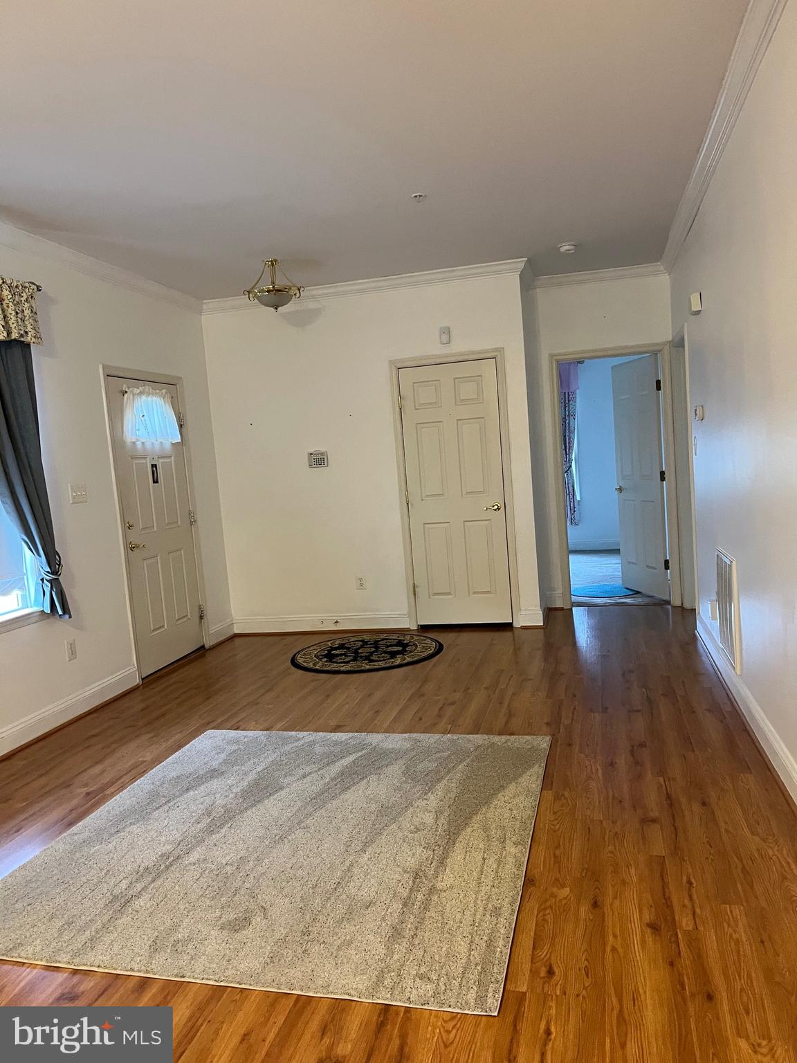 WASHINGTON SQUARE LA PLA - Residential