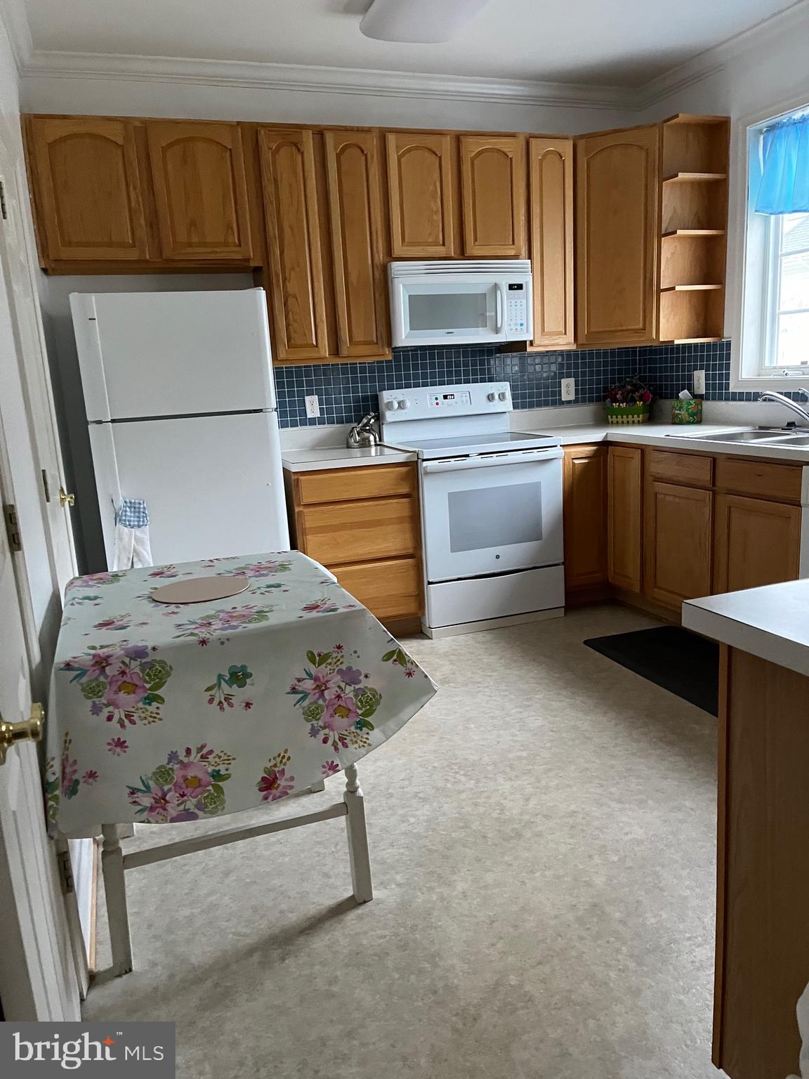 WASHINGTON SQUARE LA PLA - Residential