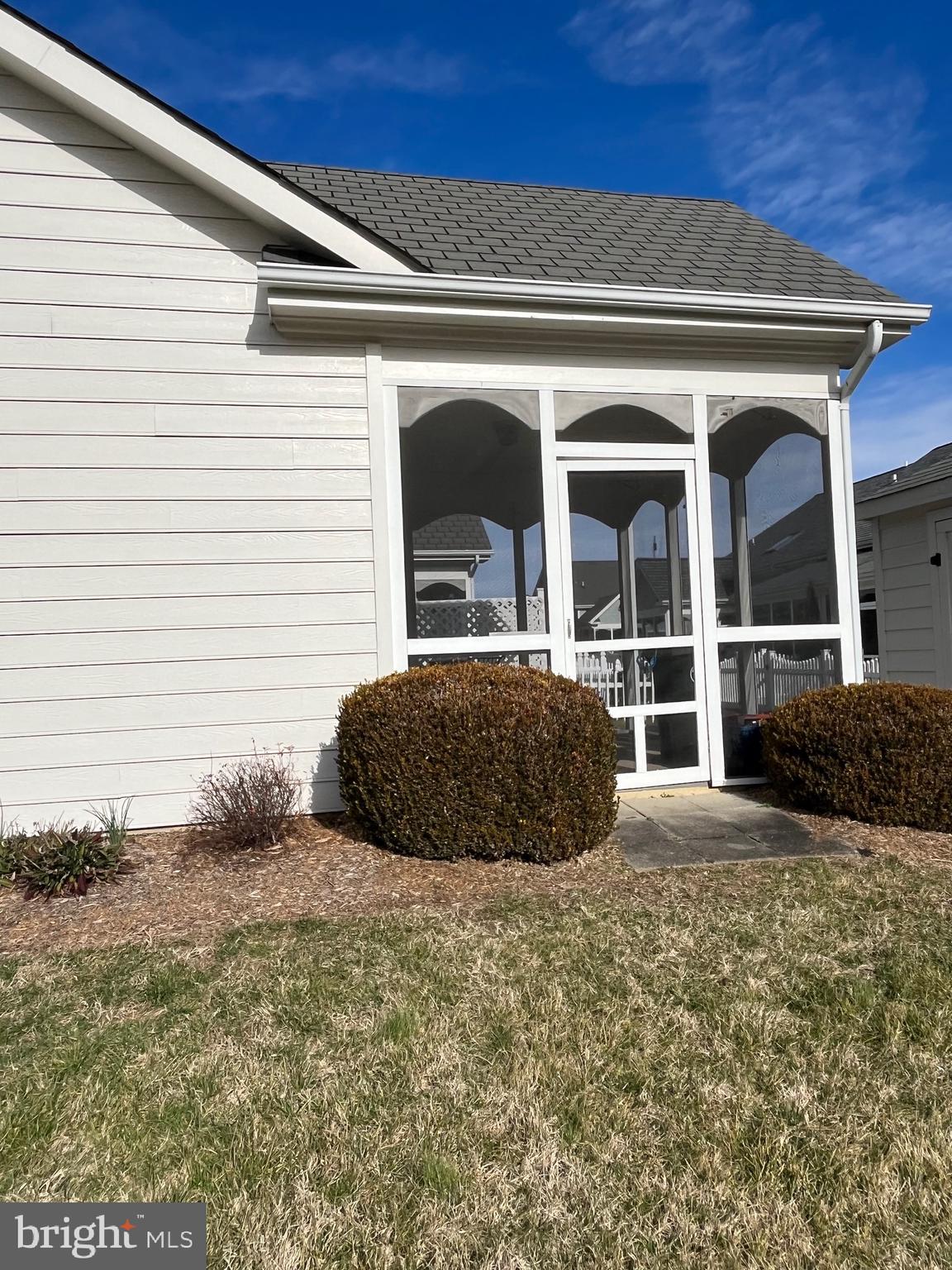 WASHINGTON SQUARE LA PLA - Residential