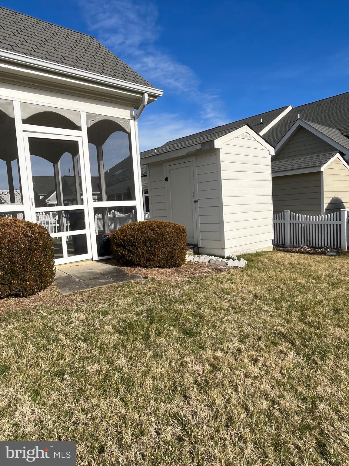 WASHINGTON SQUARE LA PLA - Residential