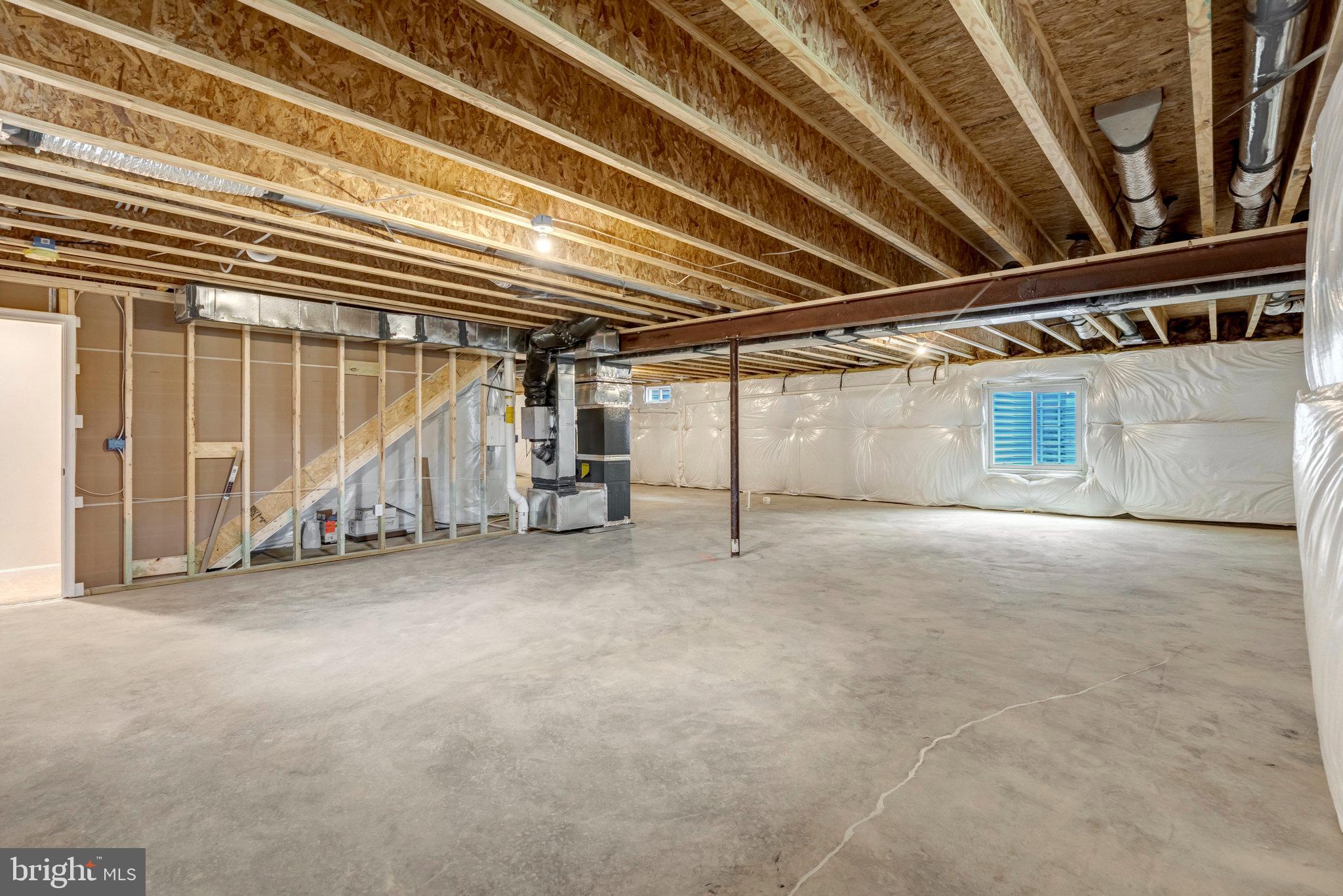 SEASONS AT MIDDLETOWN PLACE - Residential