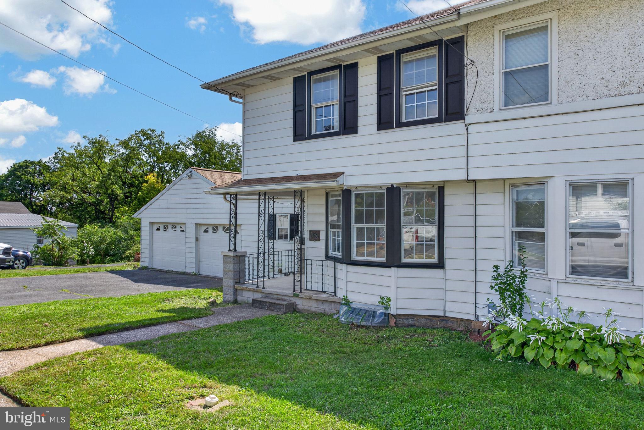 156 E CUMBERLAND ROAD