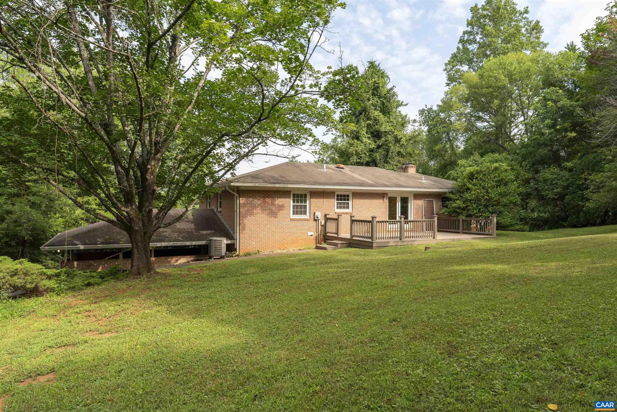 1813 STONY POINT RD