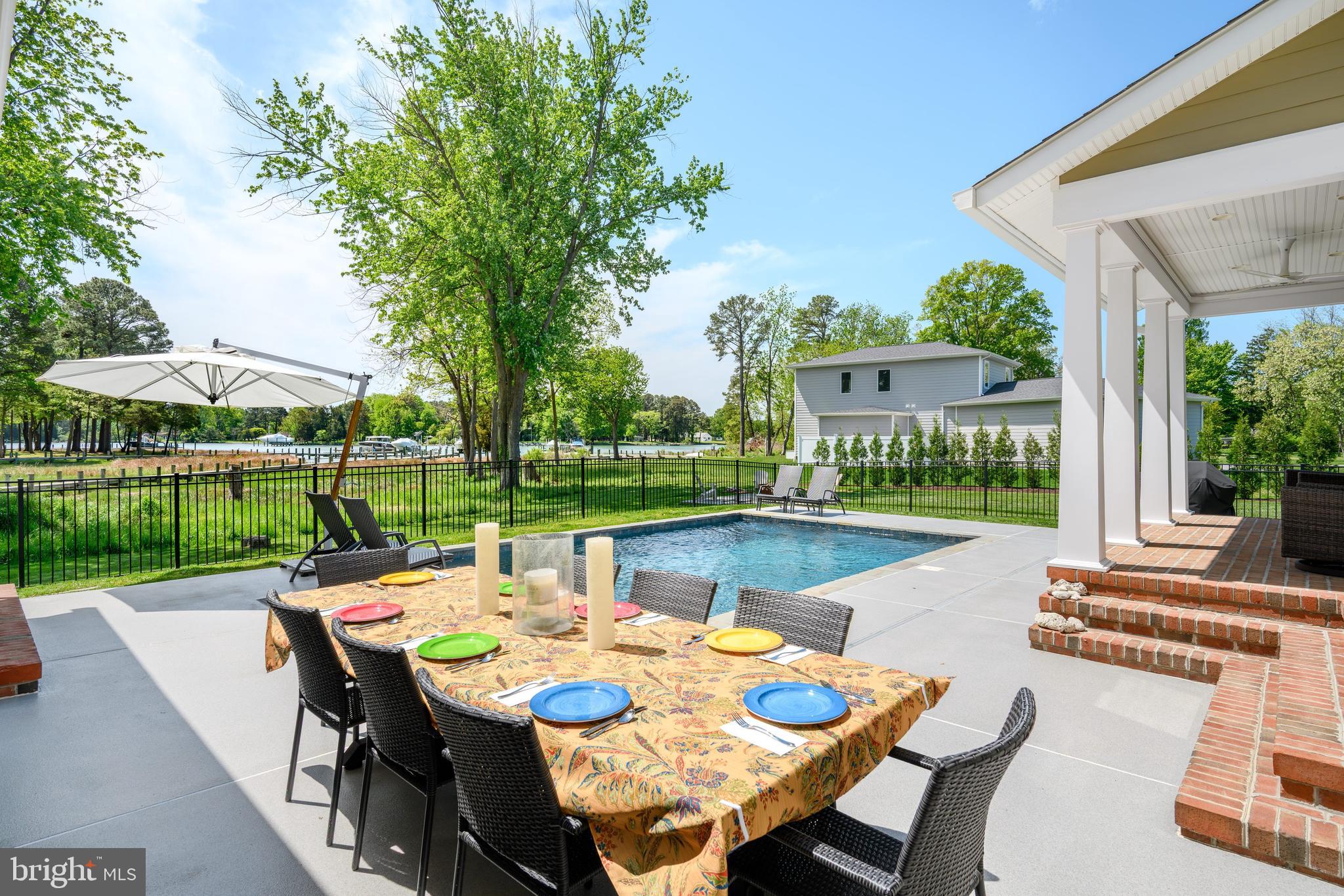 SAN DOMINGO COVE - Residential