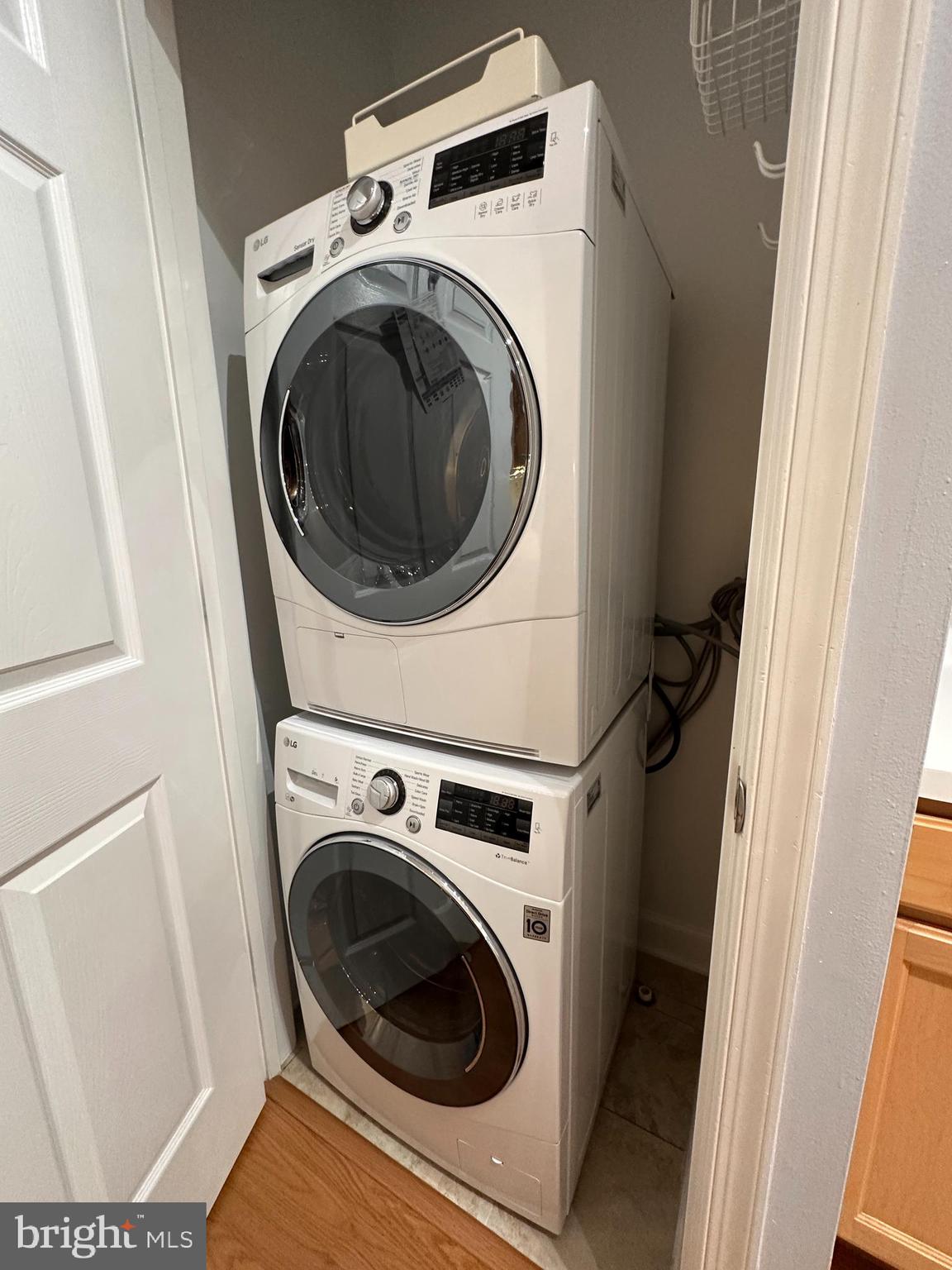 BRAMBLETON - Residential Lease