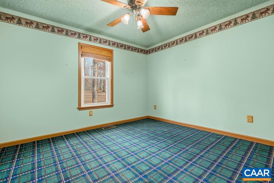 LAKE MONTICELLO - Residential