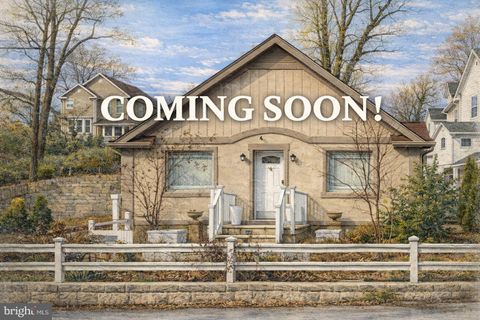 2022 S MONROE STREET S ARLINGTON VA 22204