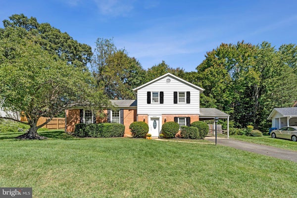 6544 SULKY LN, ANNANDALE, VA 22003 - Image d57b32b541fdbffa15c8bb998cd34b8b/3289193649