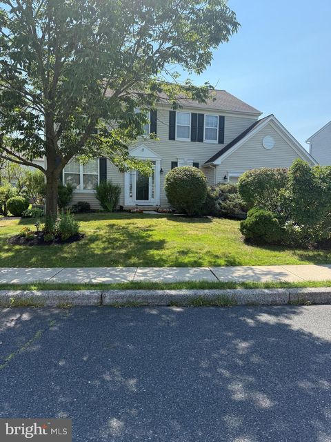 Homes For Sale - 322 Johnson Road<br/> COLLEGEVILLE, PA 19426