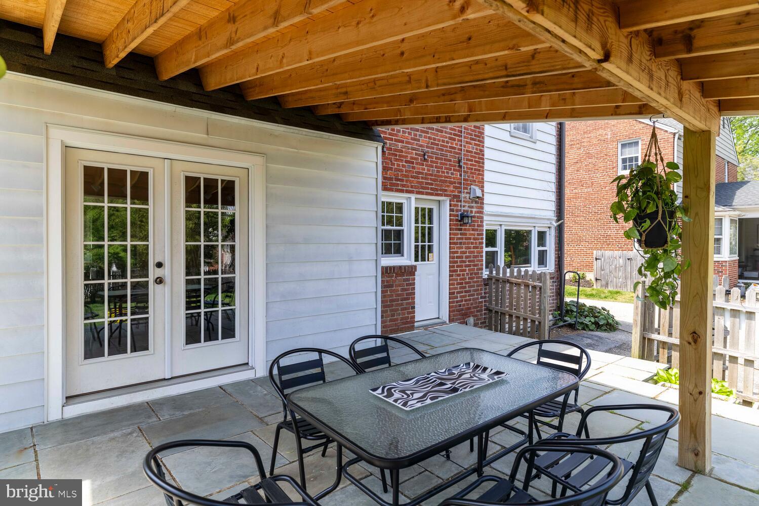 CHESNEY DOWNS - Residential