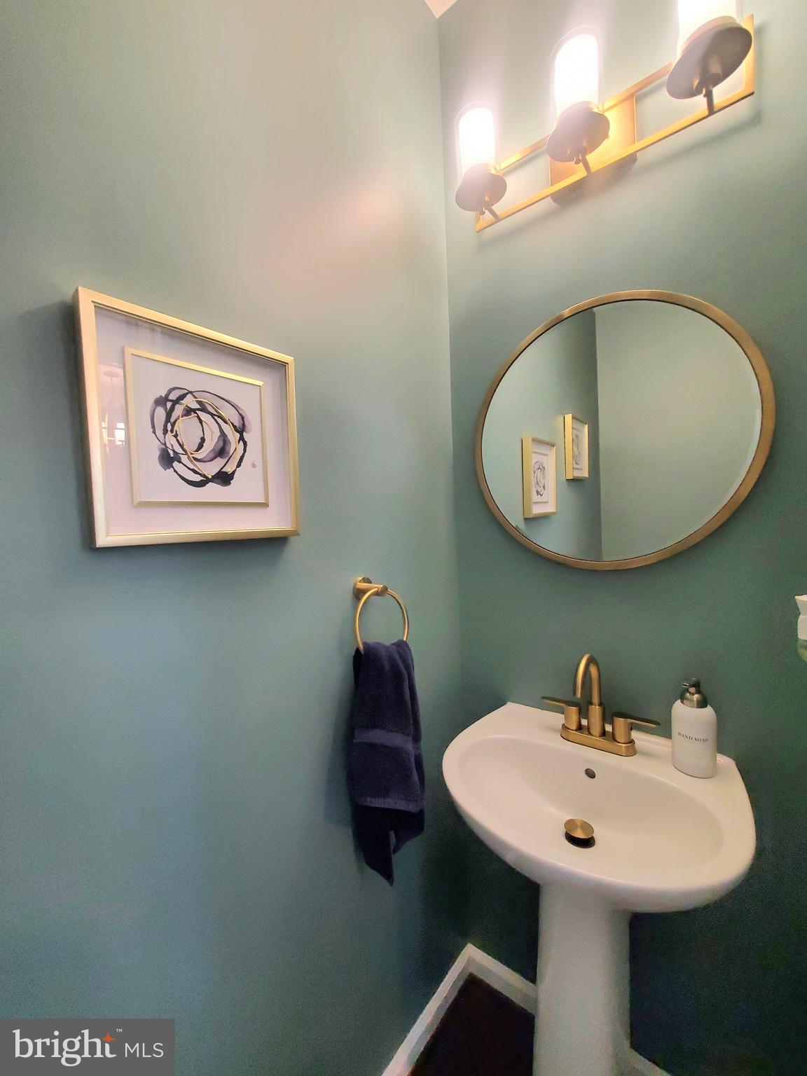 WENTWORTH GREEN - Residential Lease