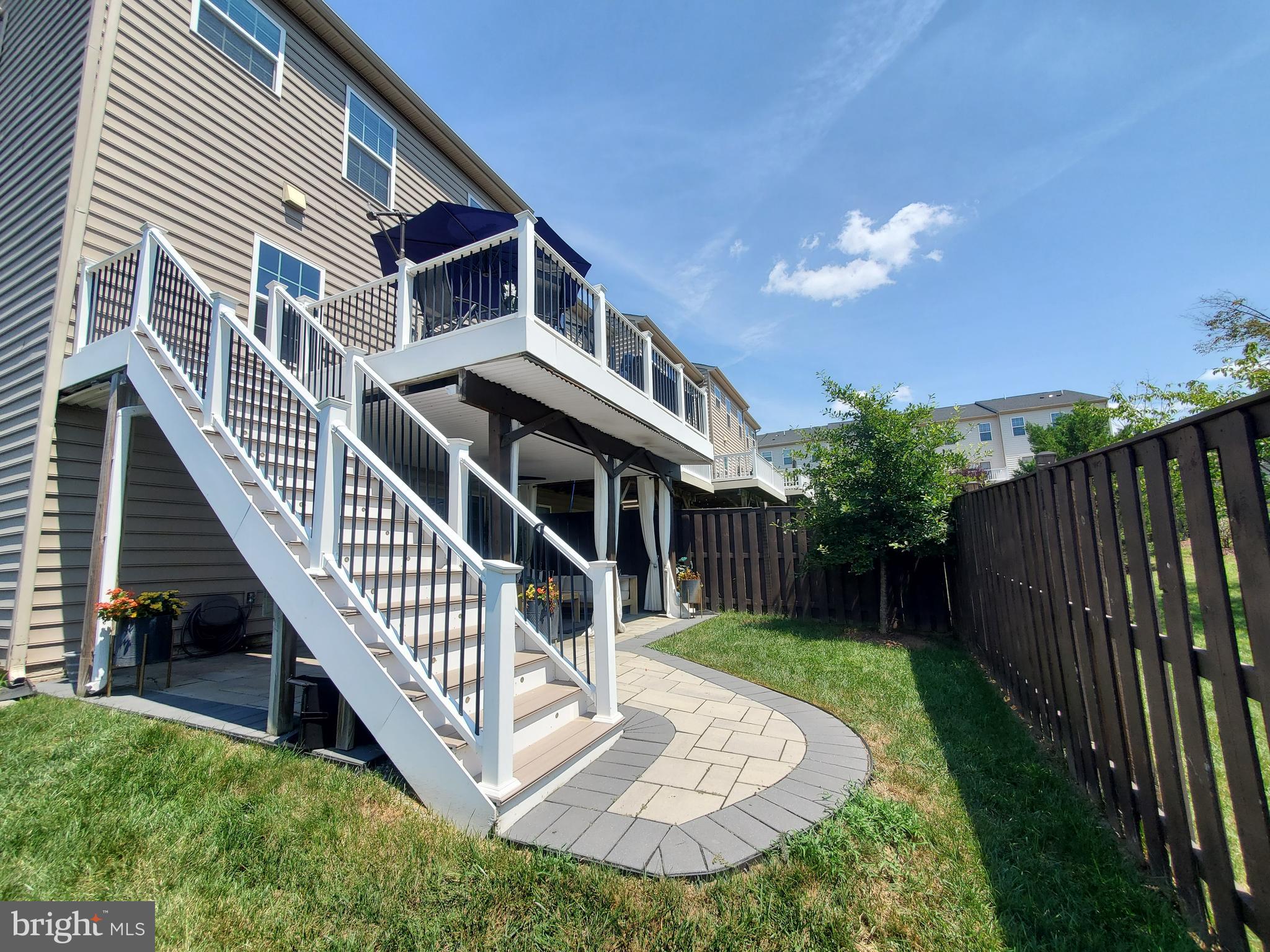 WENTWORTH GREEN - Residential Lease