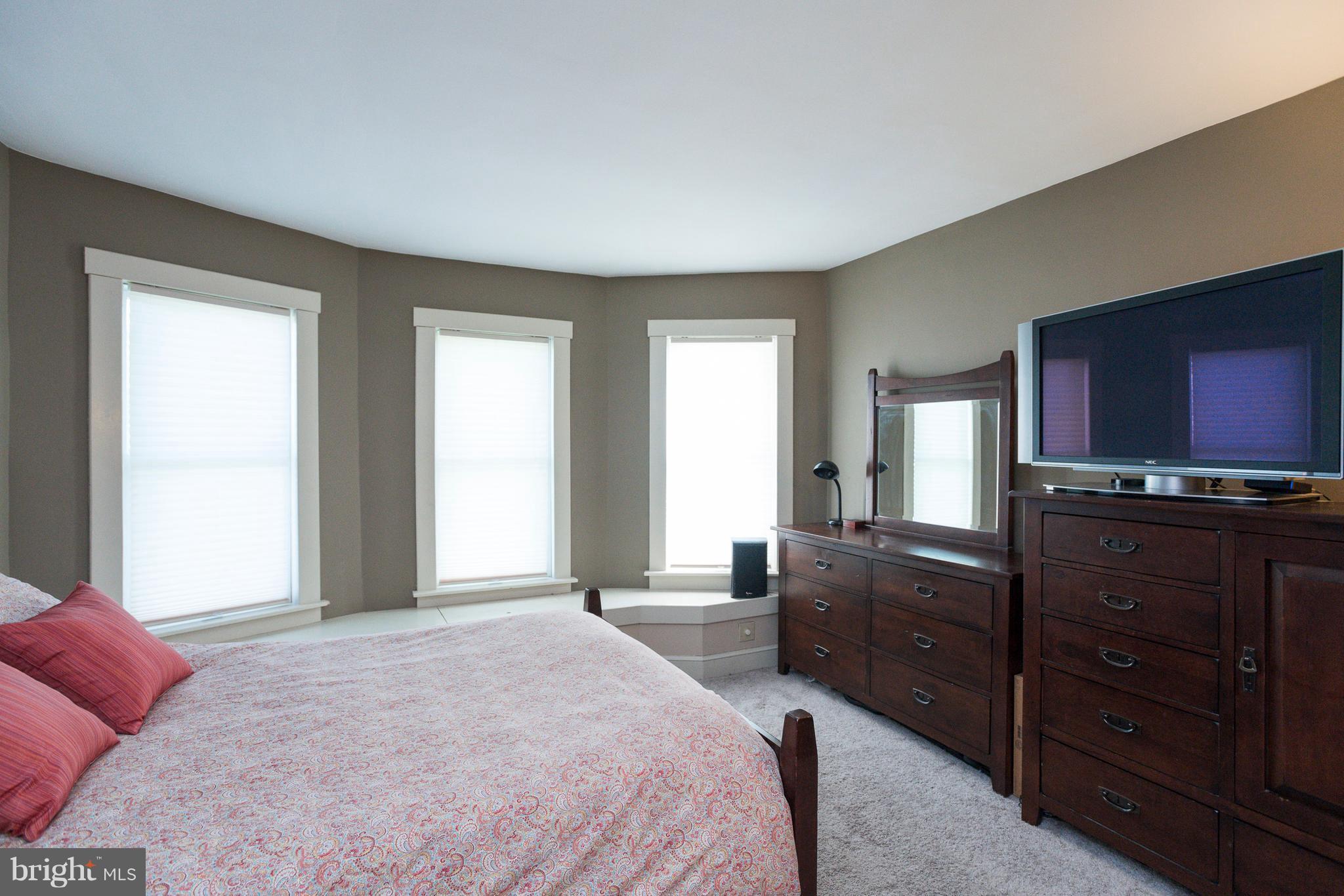 LAKE EVESHAM HISTORIC DISTRICT - Residential