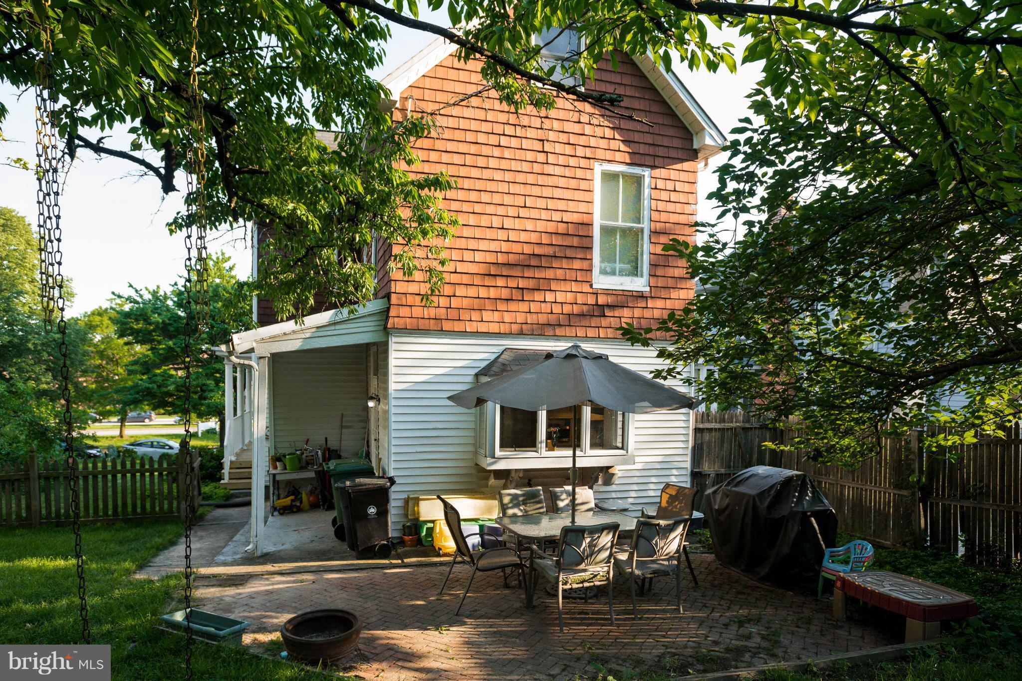 LAKE EVESHAM HISTORIC DISTRICT - Residential