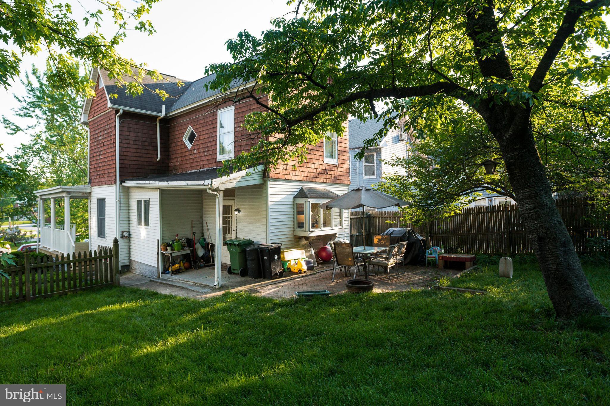 LAKE EVESHAM HISTORIC DISTRICT - Residential