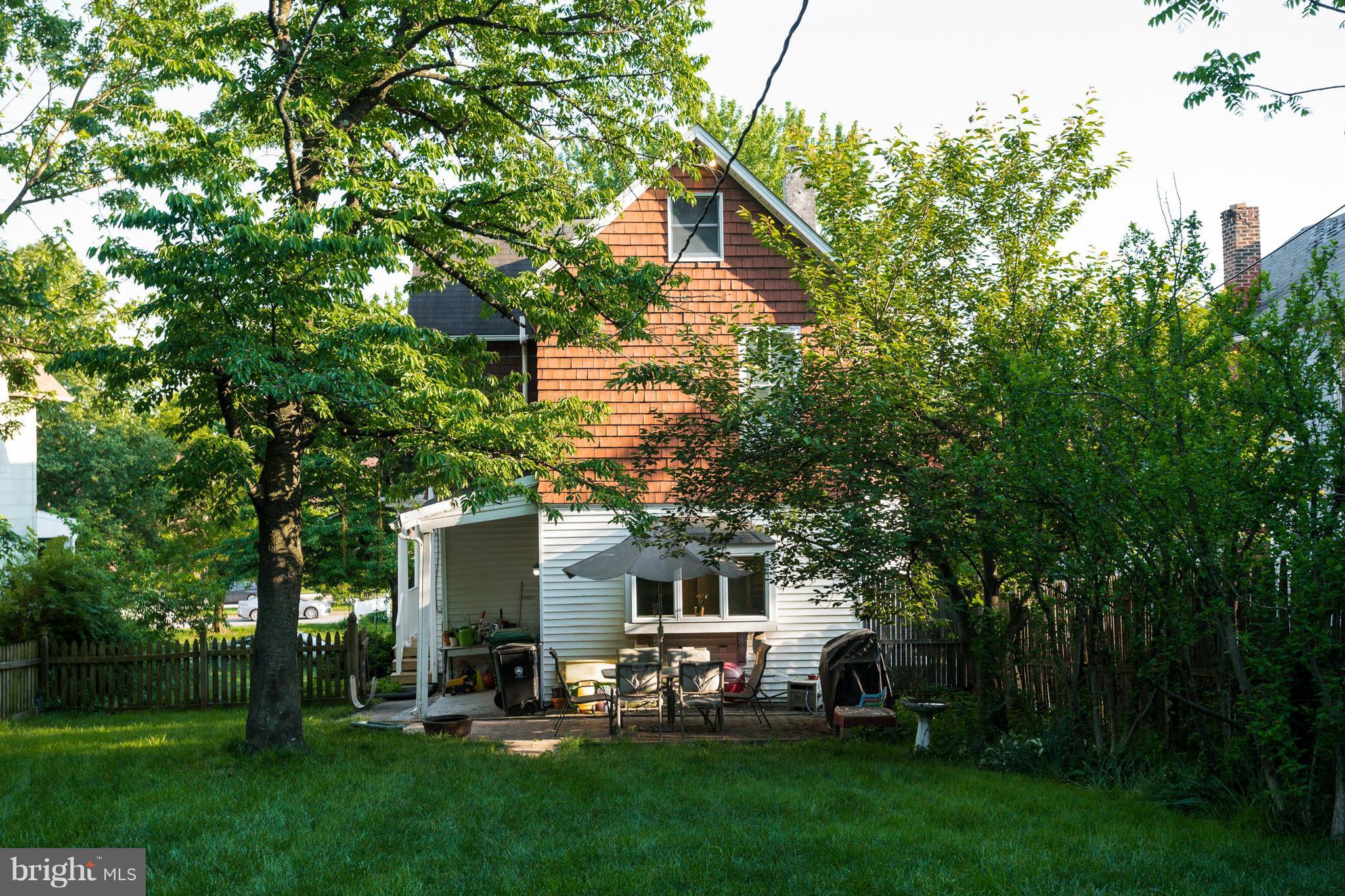 LAKE EVESHAM HISTORIC DISTRICT - Residential