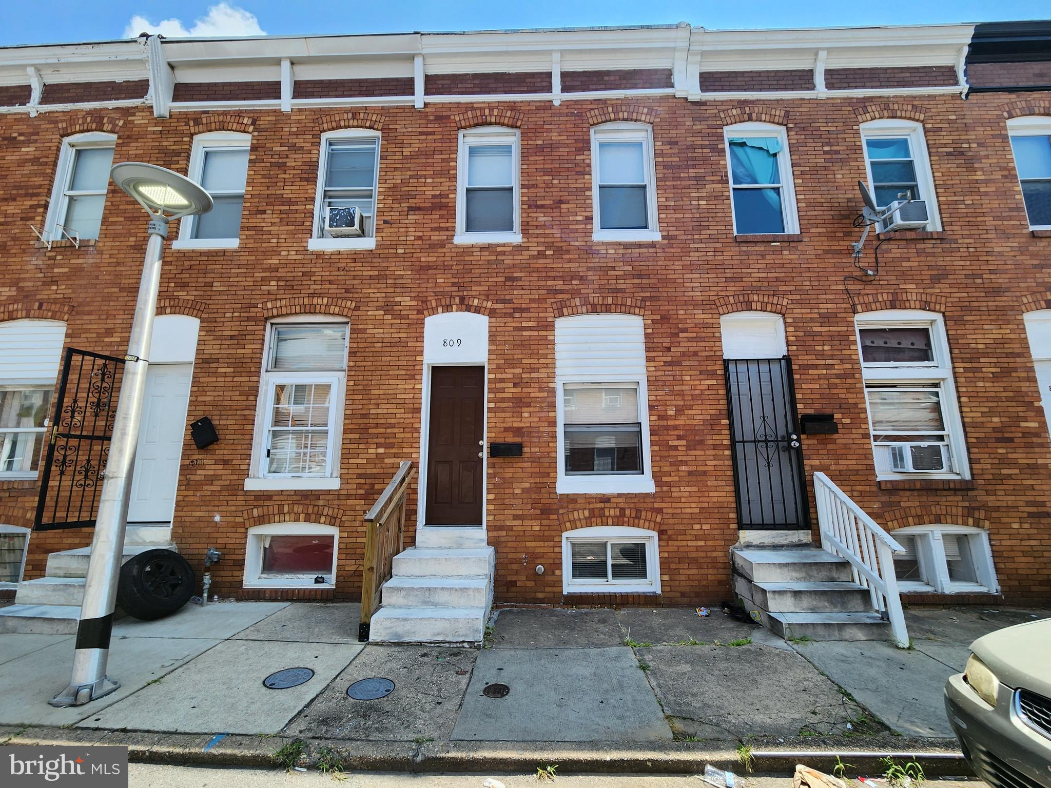 ONLINE AUCTION: Bidding begins 7/29/2025 @ 10:00 AM. Bidding ends 7/31/2025 @ 11:30 AM. List Price is Suggested Opening Bid. Deposit: $7,500.
809 N Curley St is a two-story rowhome located in Baltimore’s Madison-Eastend neighborhood.
It’s +/- 1 mile from Patterson Park and Johns Hopkins Hospital. Major traffic arteries nearby include E Monument Street, Orleans Street (U.S. Route 40), and Pulaski Highway.
This turnkey rental property features a current lead certificate, an updated electrical panel, fresh paint, and recently serviced appliances and furnace.
Property occupancy status is unknown.