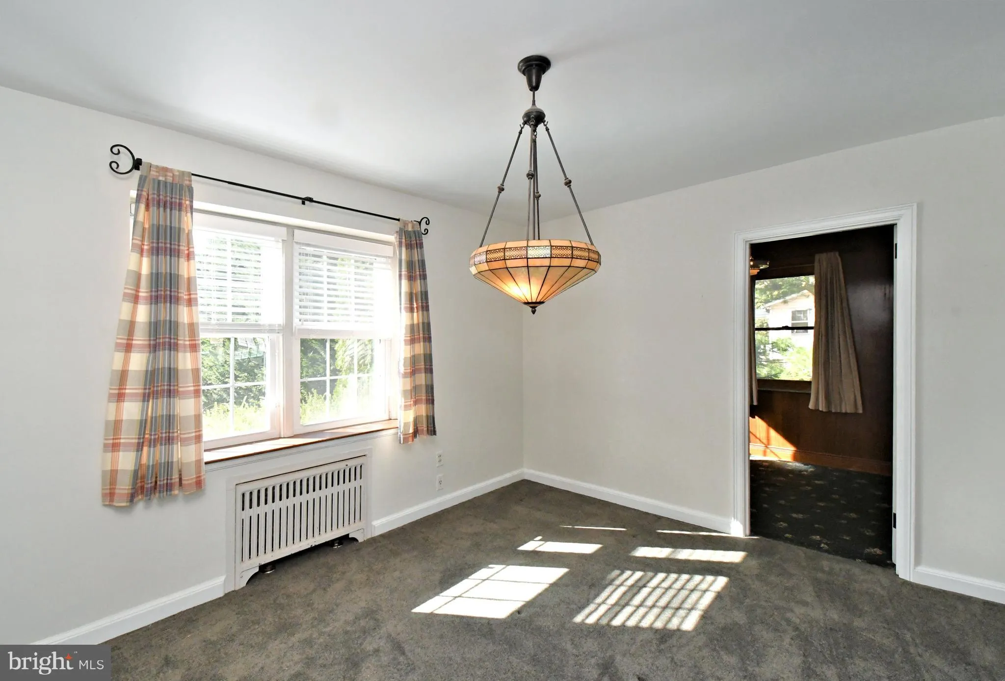 Zieglerville, Pennsylvania 19492, United States, 3 Bedrooms Bedrooms, ,2 BathroomsBathrooms,Residential,Pending,237164