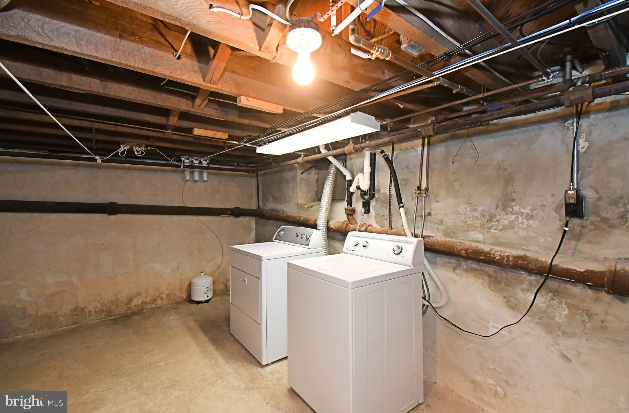 Zieglerville, Pennsylvania 19492, United States, 3 Bedrooms Bedrooms, ,2 BathroomsBathrooms,Residential,Pending,237164