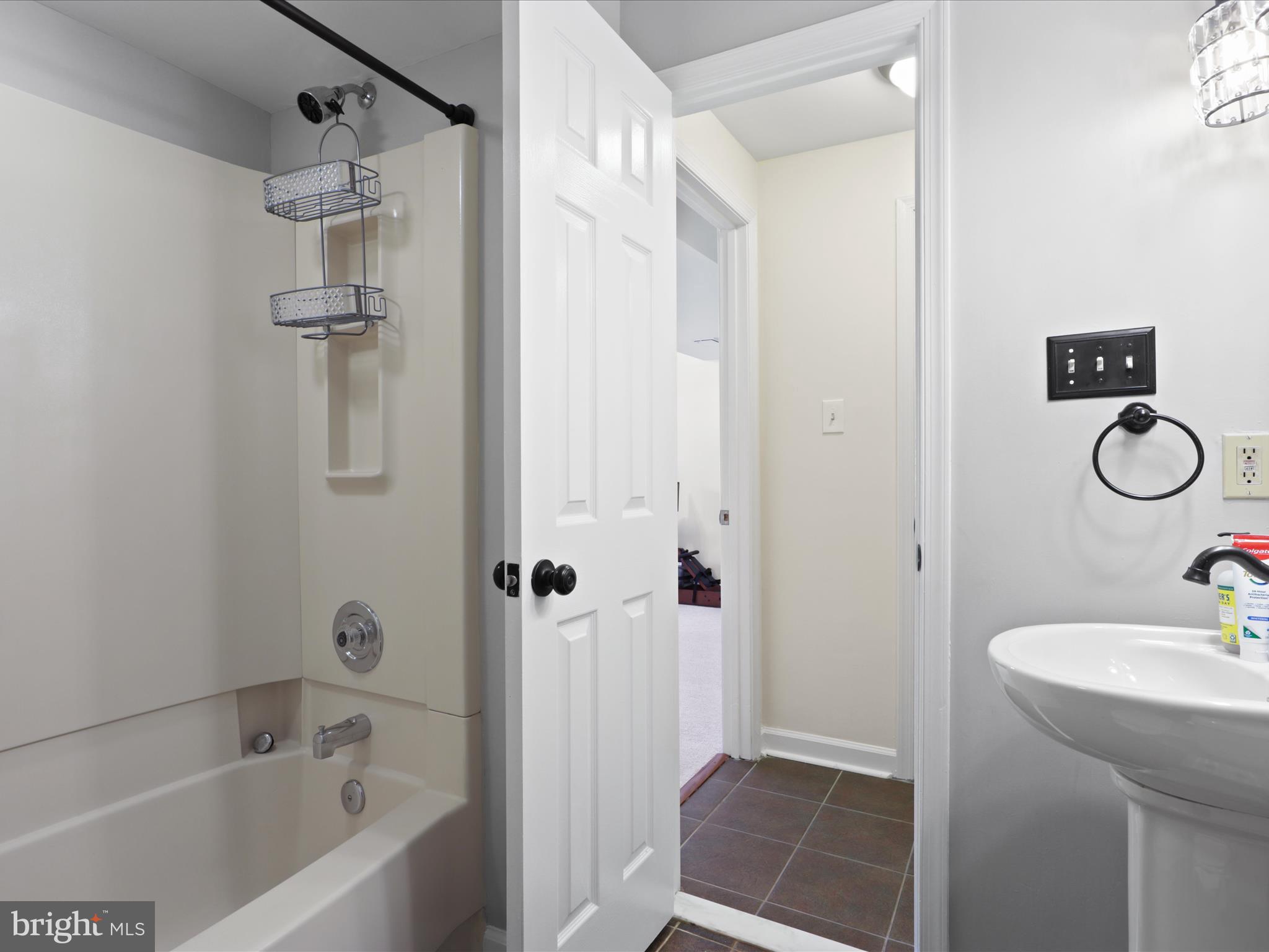 BERRYLAND FARM - Residential