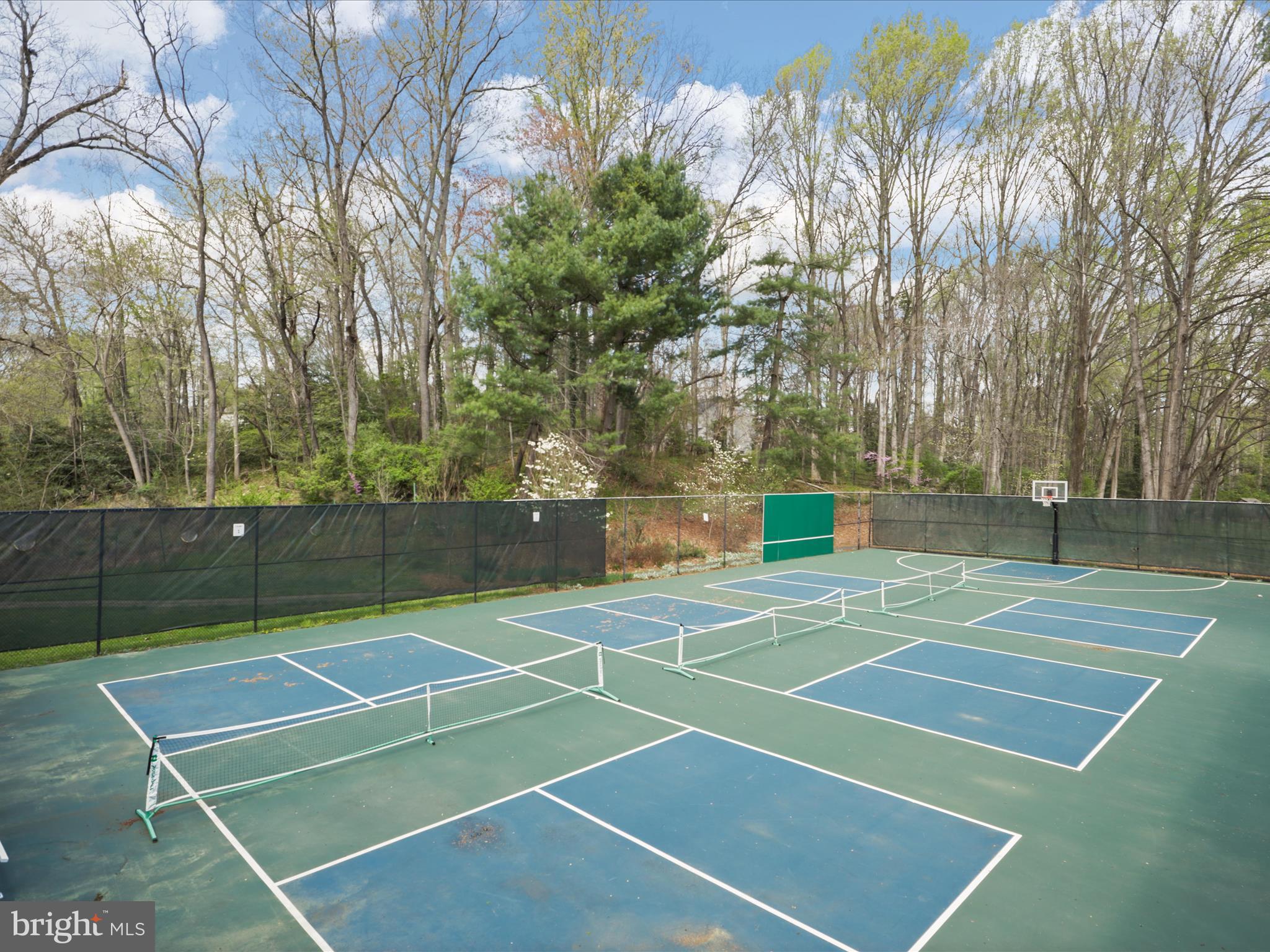 BERRYLAND FARM - Residential