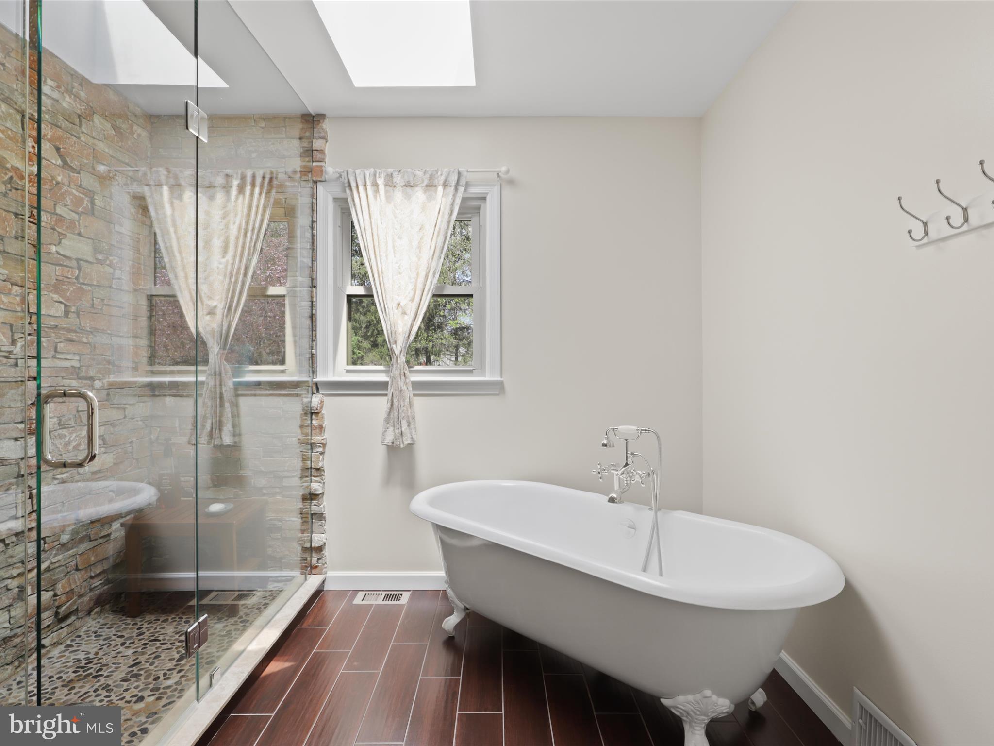 BERRYLAND FARM - Residential