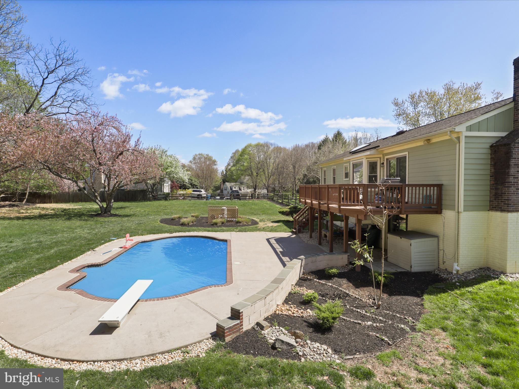 BERRYLAND FARM - Residential