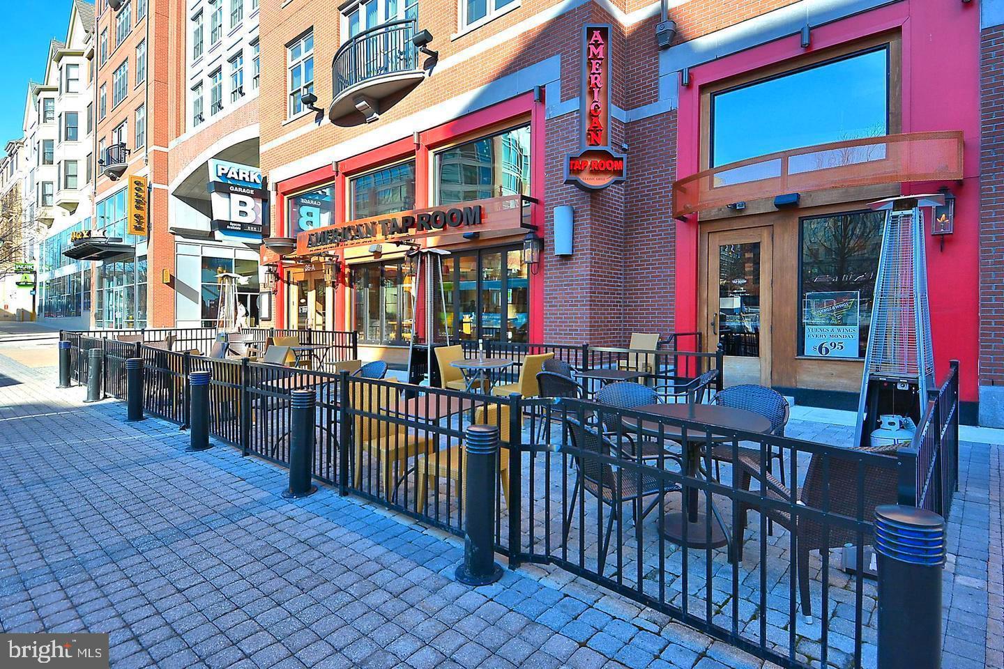 FITZ AT ROCKVILLE TOWN C - Residential