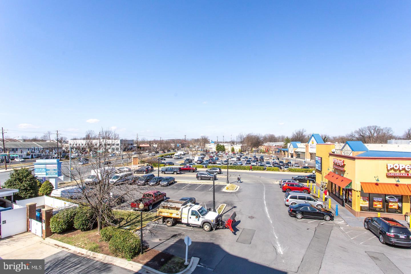 FITZ AT ROCKVILLE TOWN C - Residential