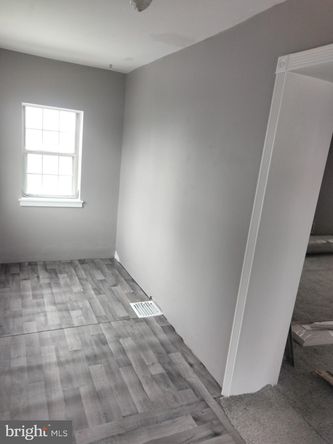 15 RAILROAD AVENUE