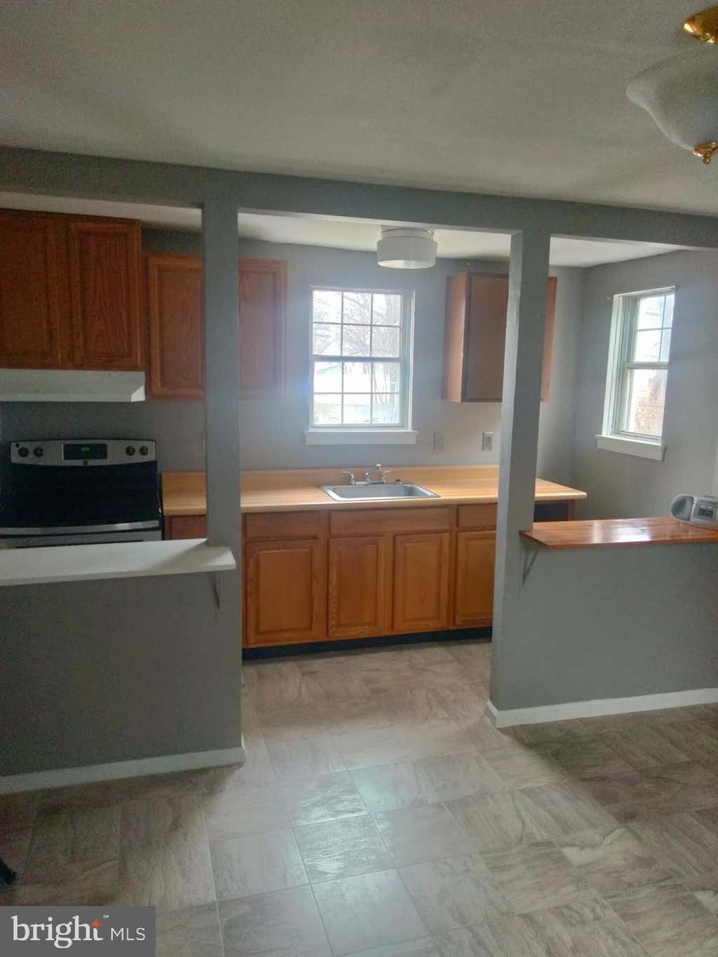 Photo of 15 Railroad Avenue, PAULSBORO, NJ 08066 (MLS # NJGL2075784)
