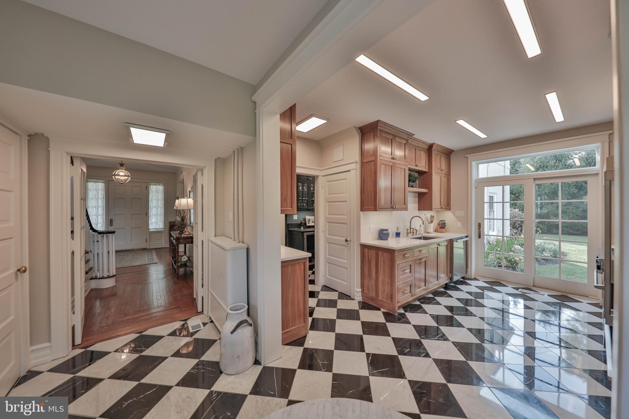 ROSEMONT - Residential