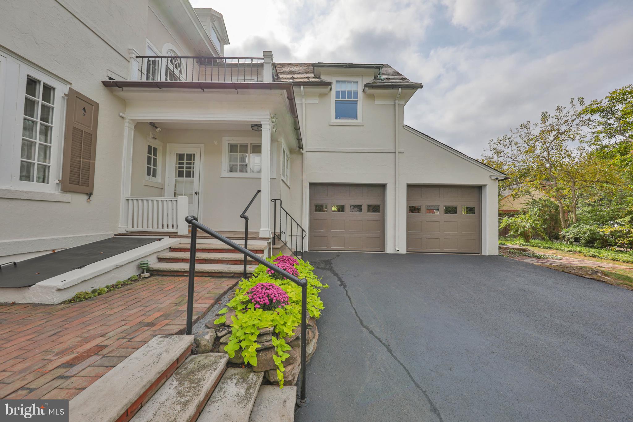 ROSEMONT - Residential