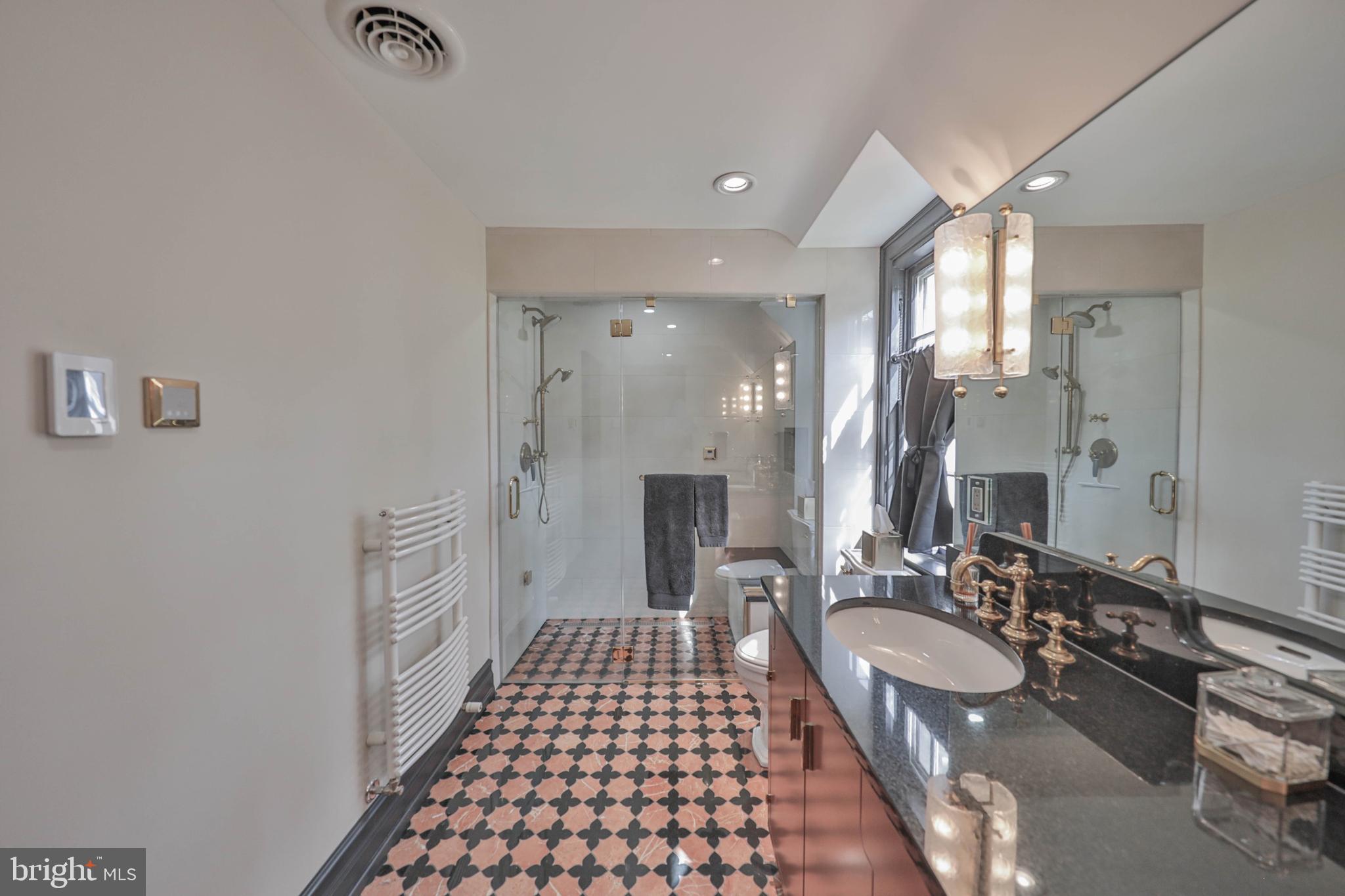 ROSEMONT - Residential