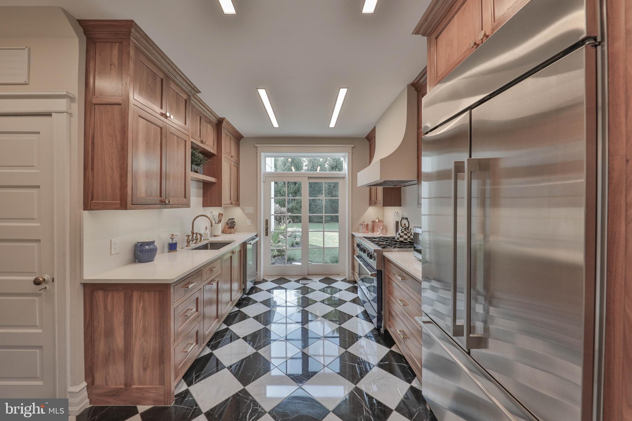 ROSEMONT - Residential