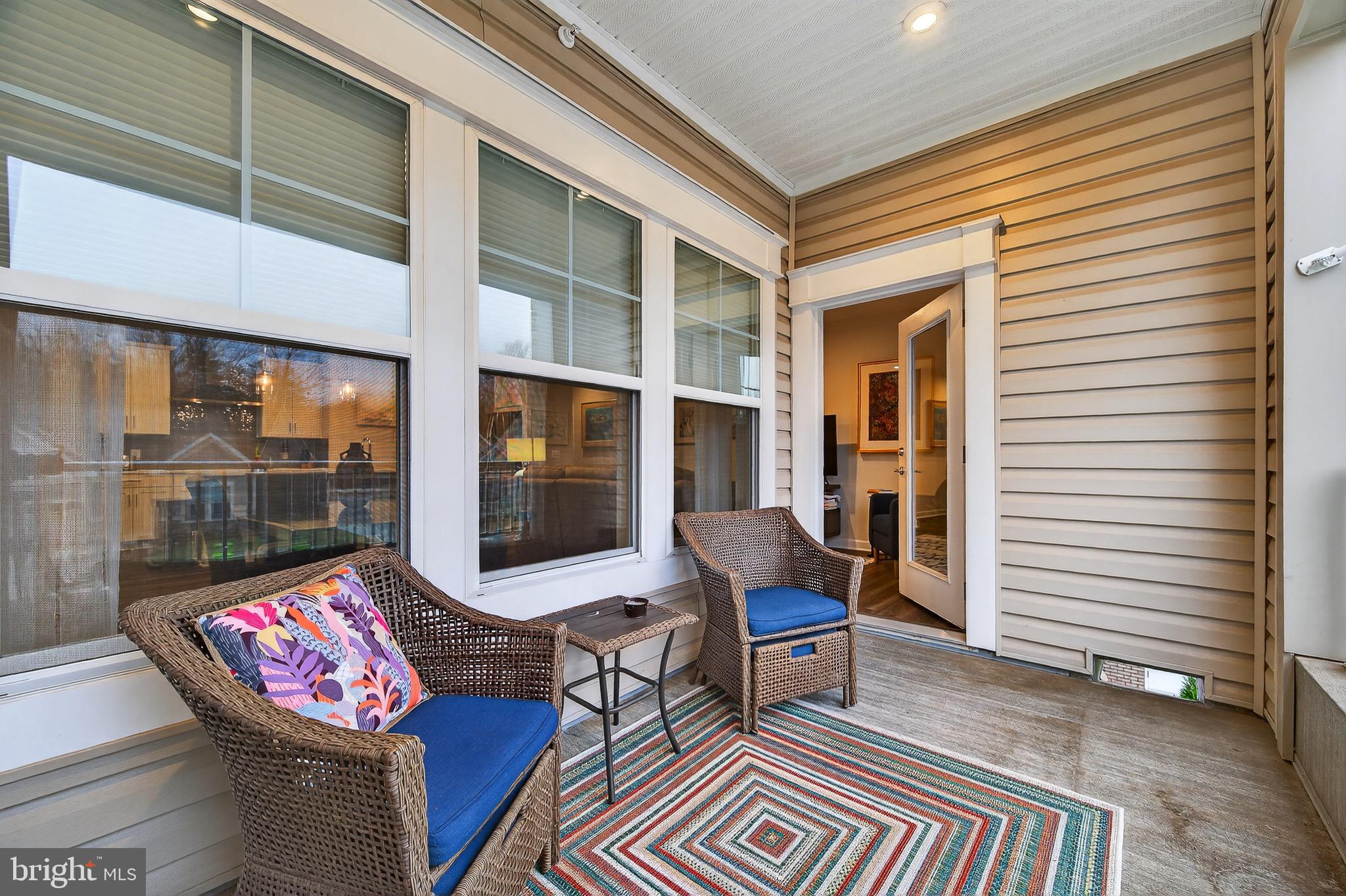 MONTEBELLO - Residential