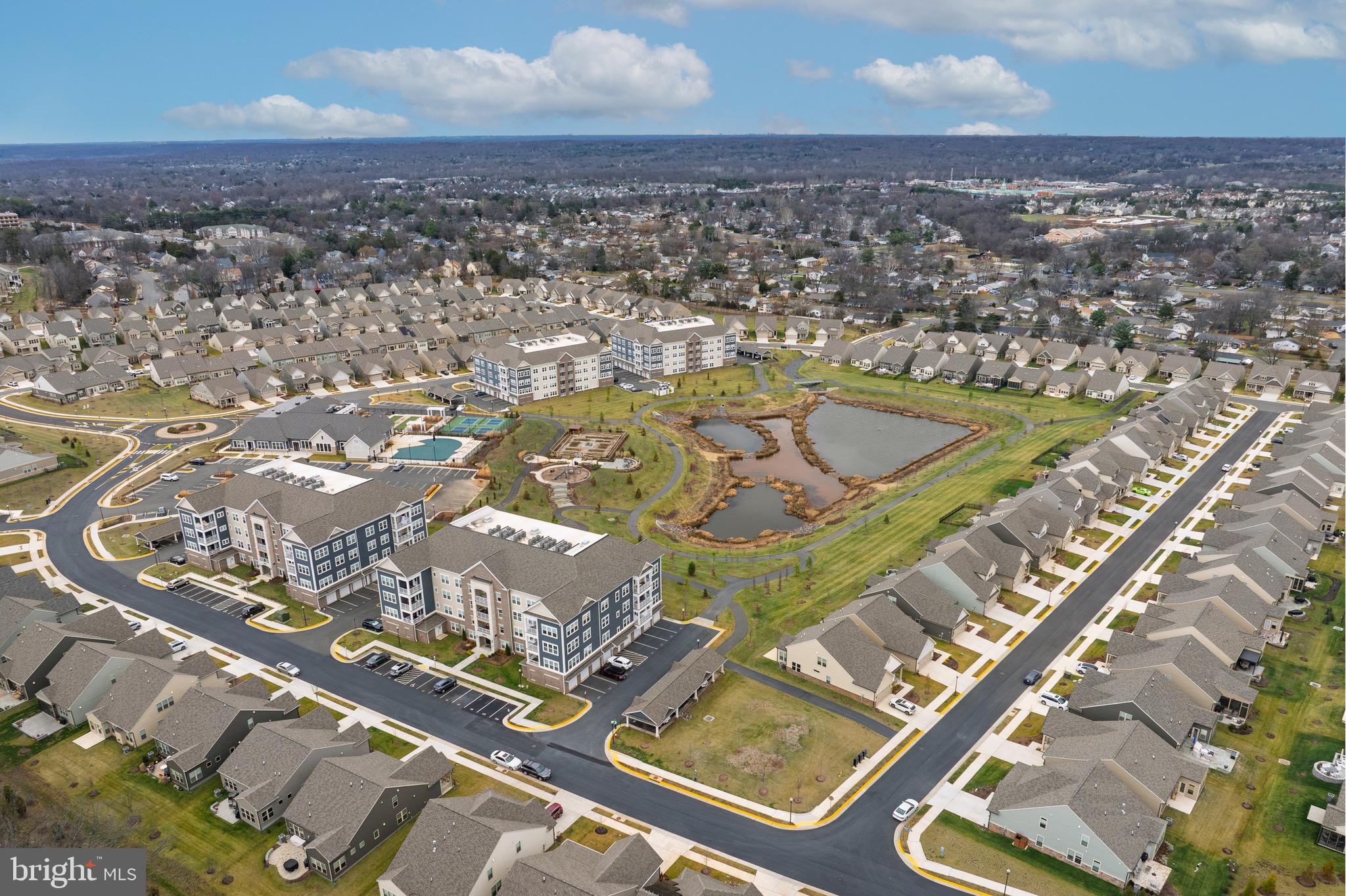 MONTEBELLO - Residential