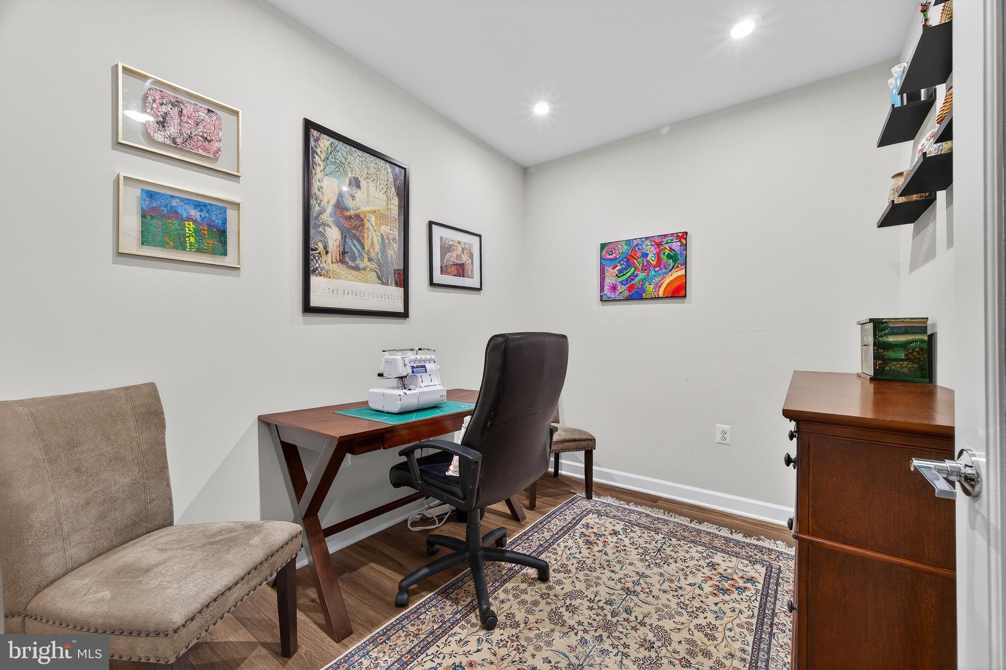 MONTEBELLO - Residential