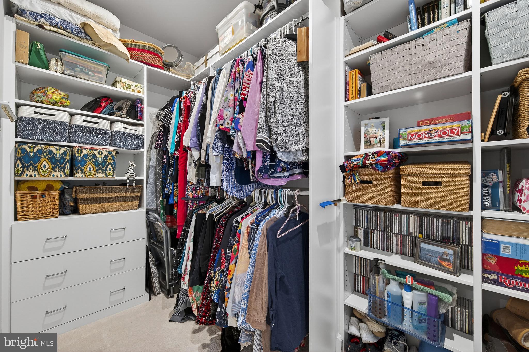 MONTEBELLO - Residential