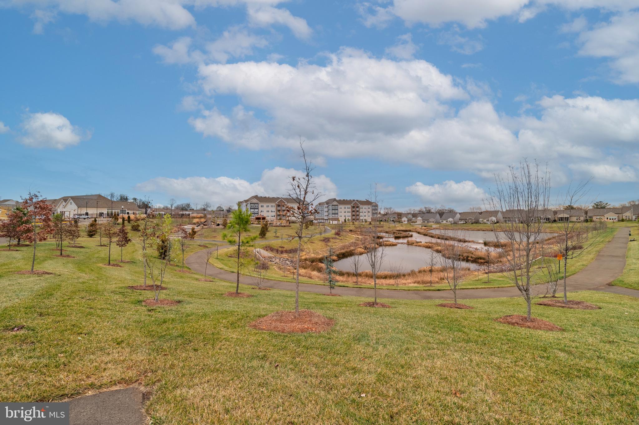 MONTEBELLO - Residential