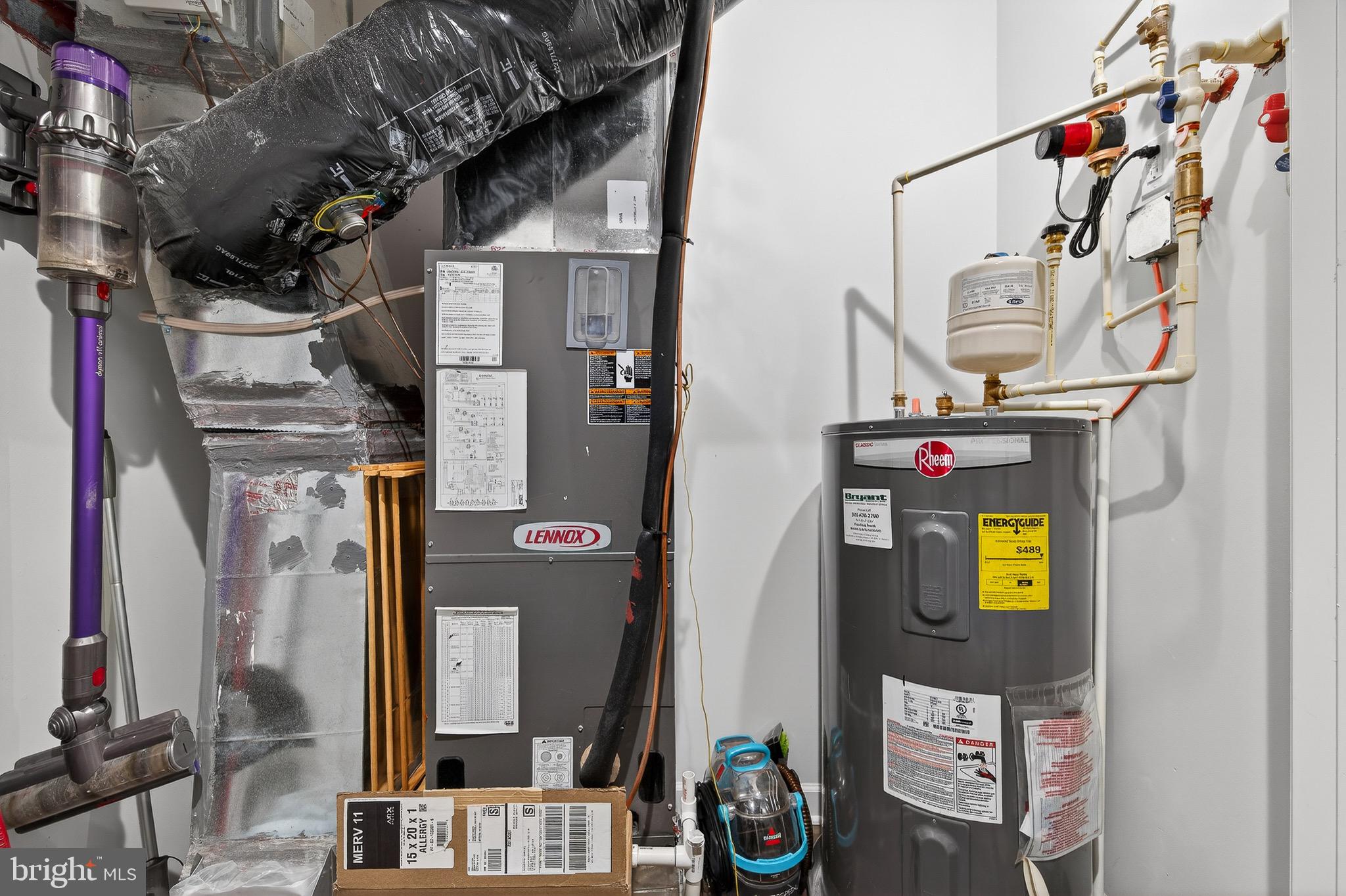 MONTEBELLO - Residential