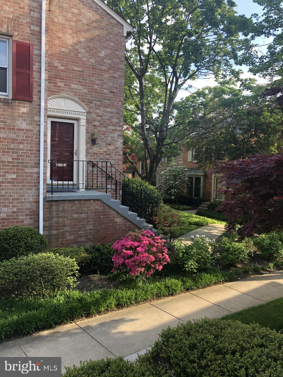 WESTLAKE PARK - Residential