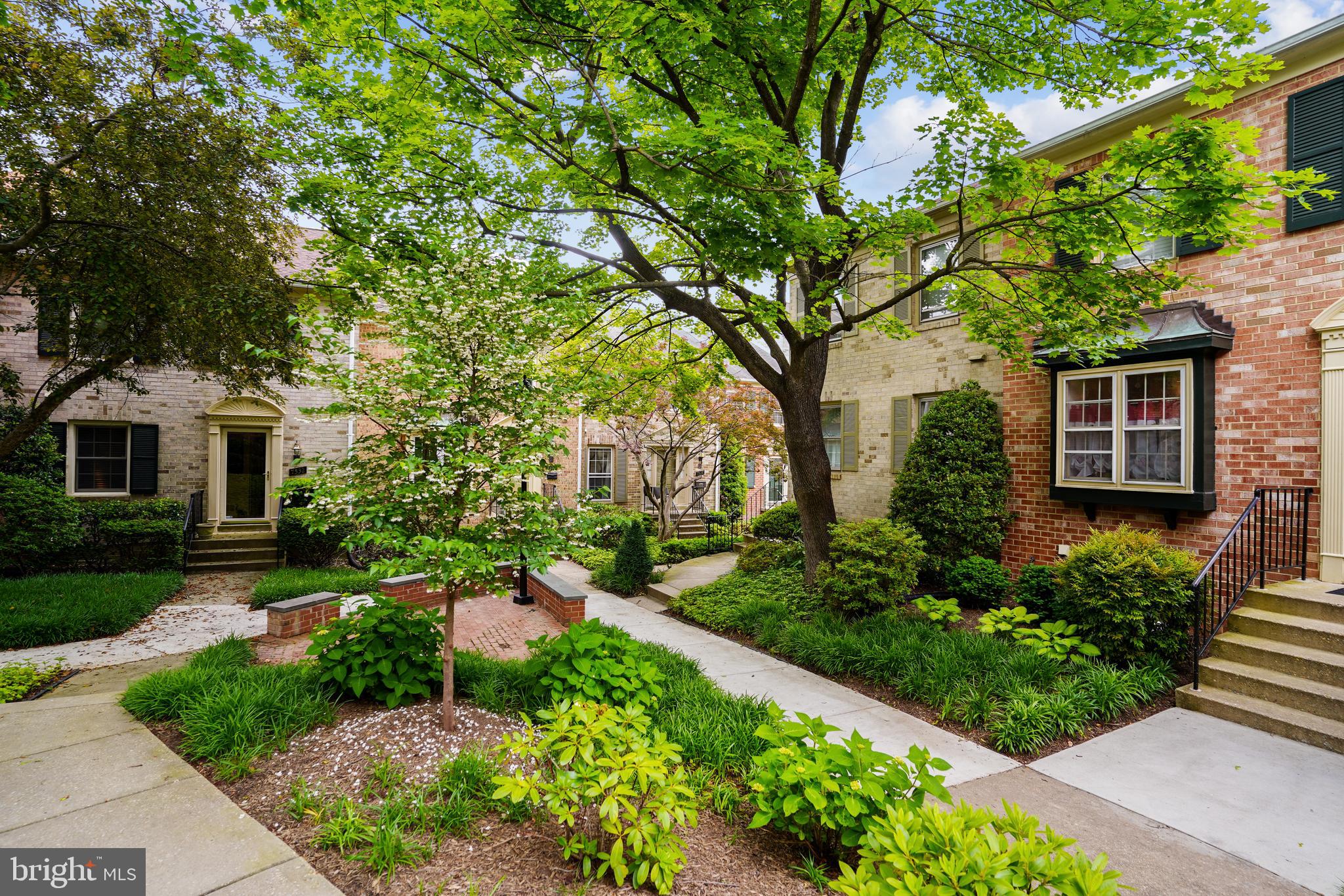 WESTLAKE PARK - Residential