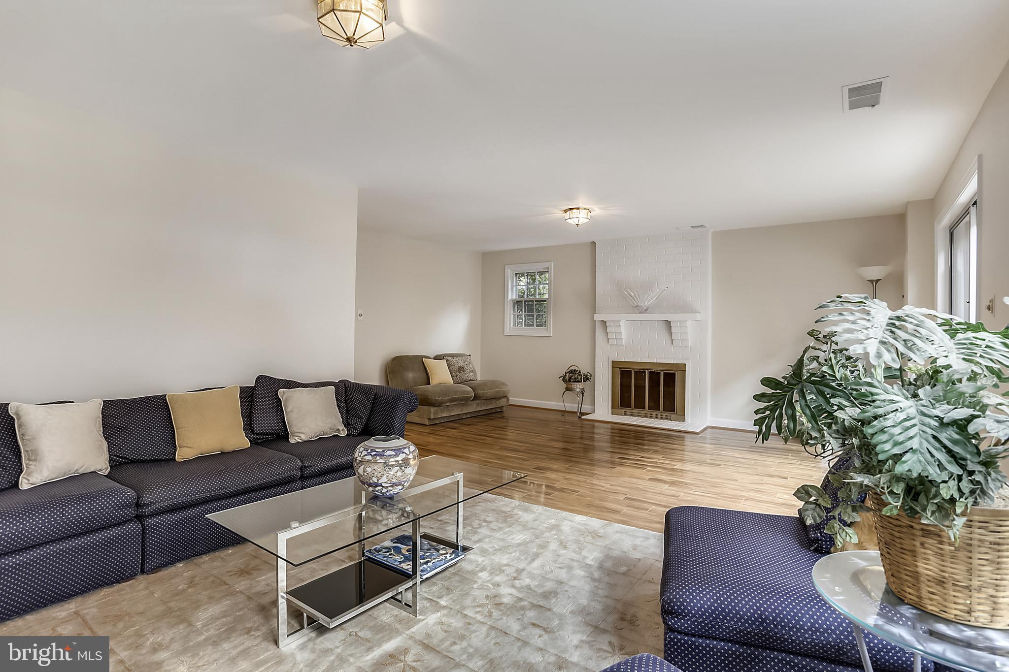 WESTLAKE PARK - Residential